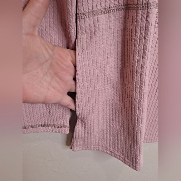 Soft Surroundings Oversized Pink Waffle Long Sleeve V-Neck W Side Pocket… - Picture 5 of 7